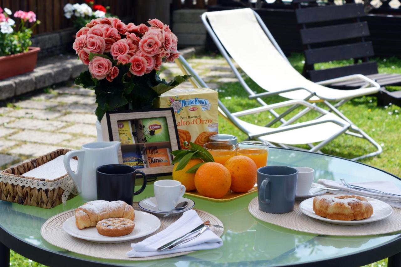 メタ Sara'S Sweet Corner Bed & Breakfast エクステリア 写真